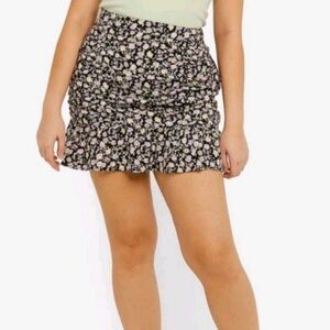 NWT Hollister Ultra High Rise Floral Skort XS Pockets Cottagecore Summer Y2K